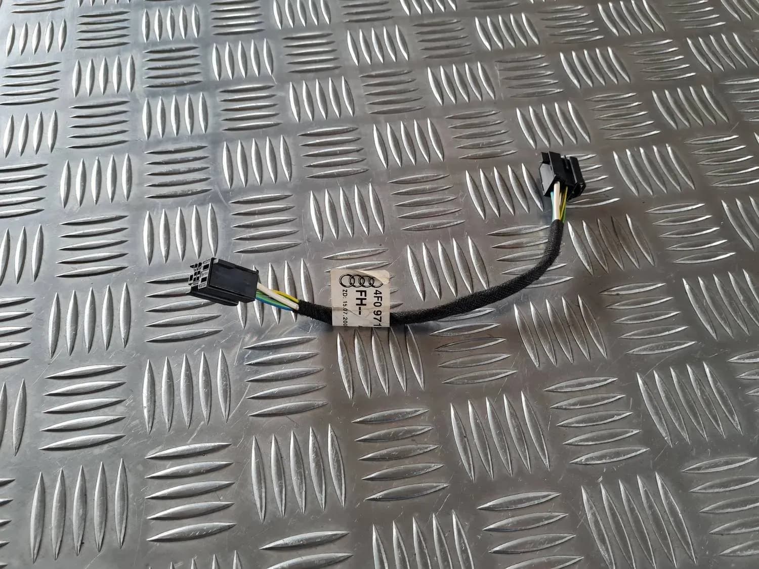 Drát motoru elektrického okna AUDI A6 2008