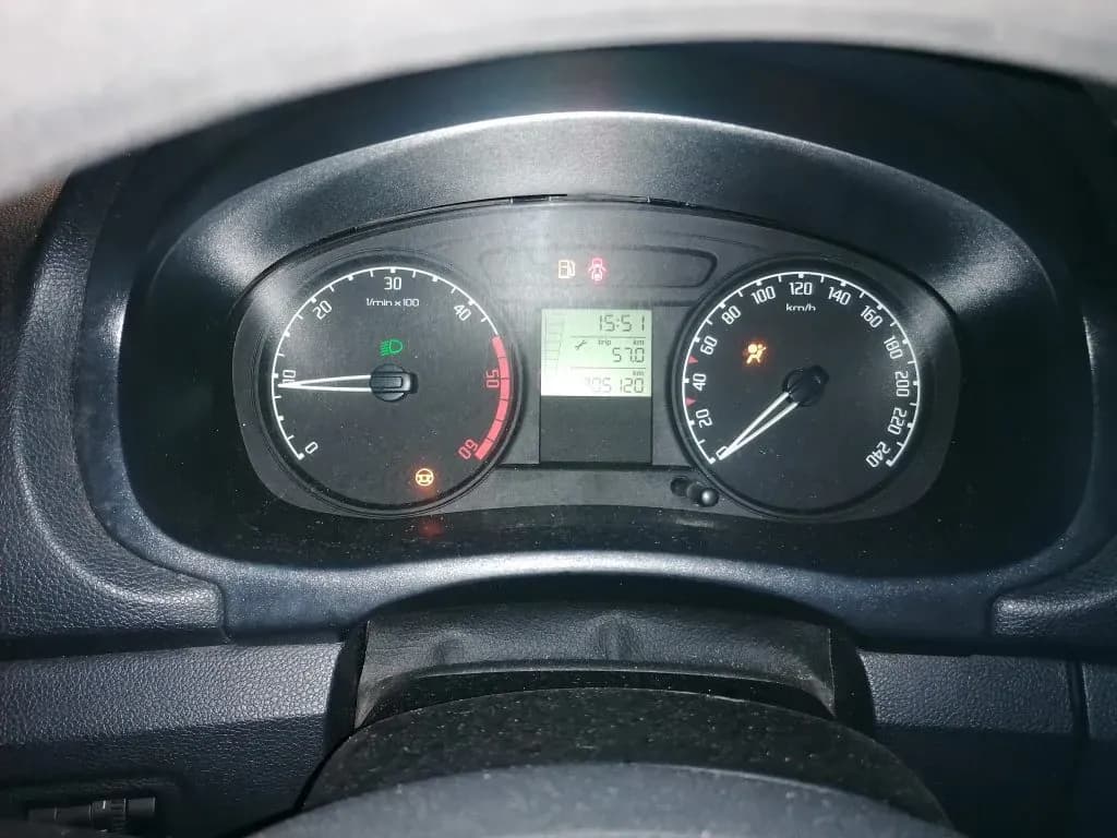 Fotka rozebraného vozu 4