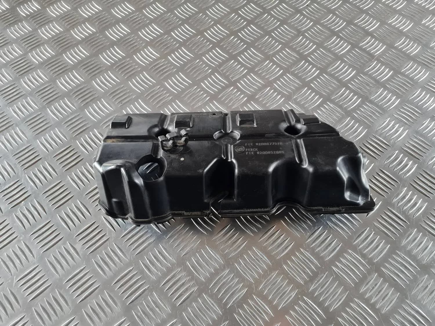 Kryt hlavy (ventil) RENAULT SCENIC III 2011 - foto 1