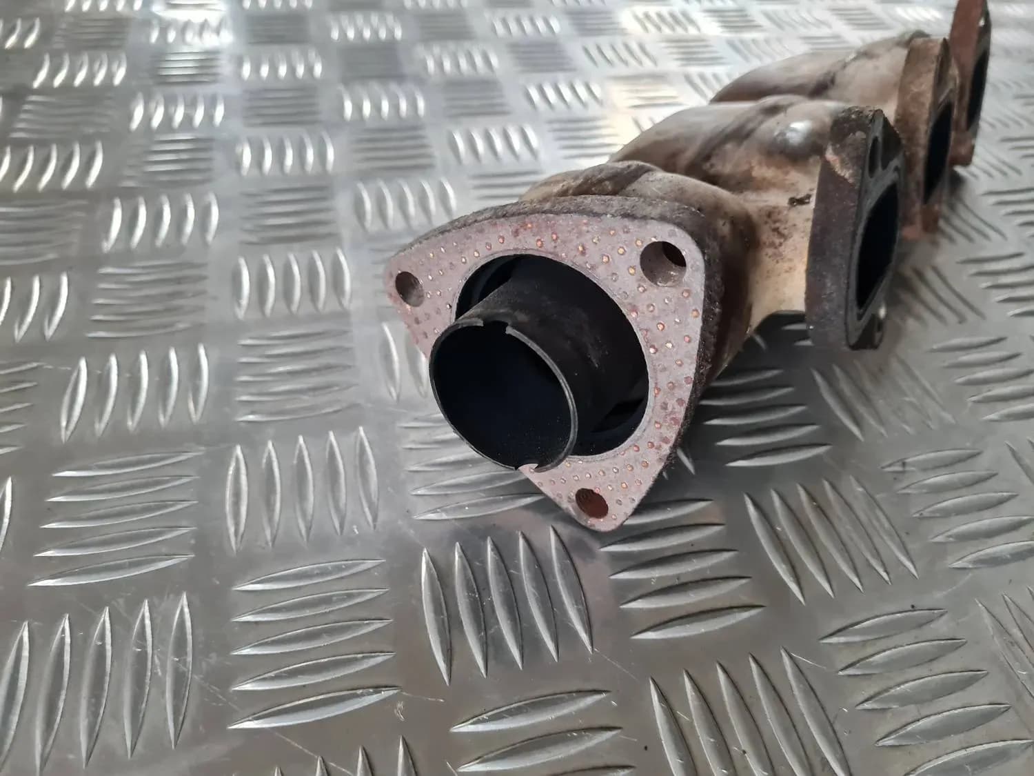 Výfukové potrubí AUDI A6 2008 - foto 5