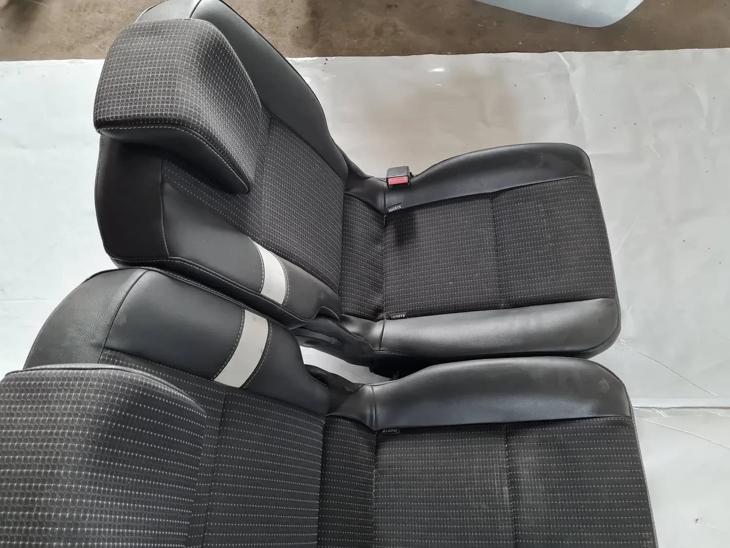 Zadní sedadlo RENAULT SCENIC III 2011 - foto 5