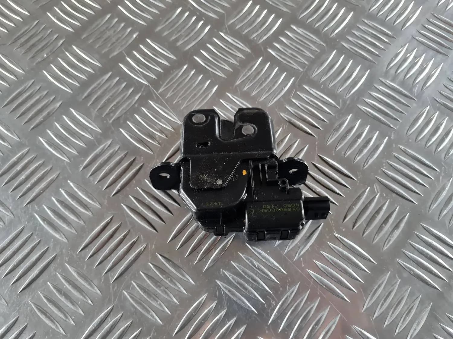 Zámek kufru RENAULT SCENIC III 2011 - foto 1
