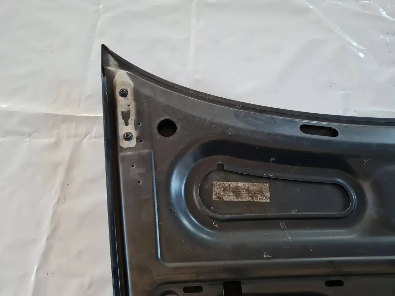 Kapota AUDI A6 2008 - foto 7