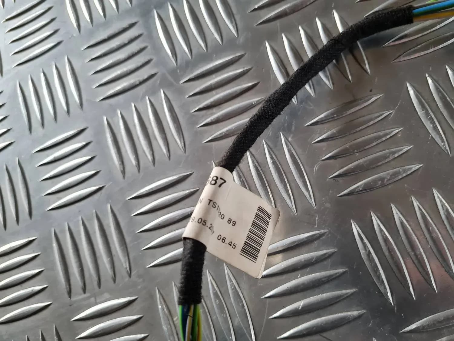 Drát motoru elektrického okna AUDI A6 2008 - foto 5