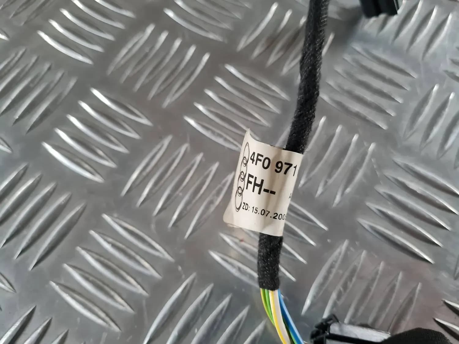 Drát motoru elektrického okna AUDI A6 2008 - foto 3