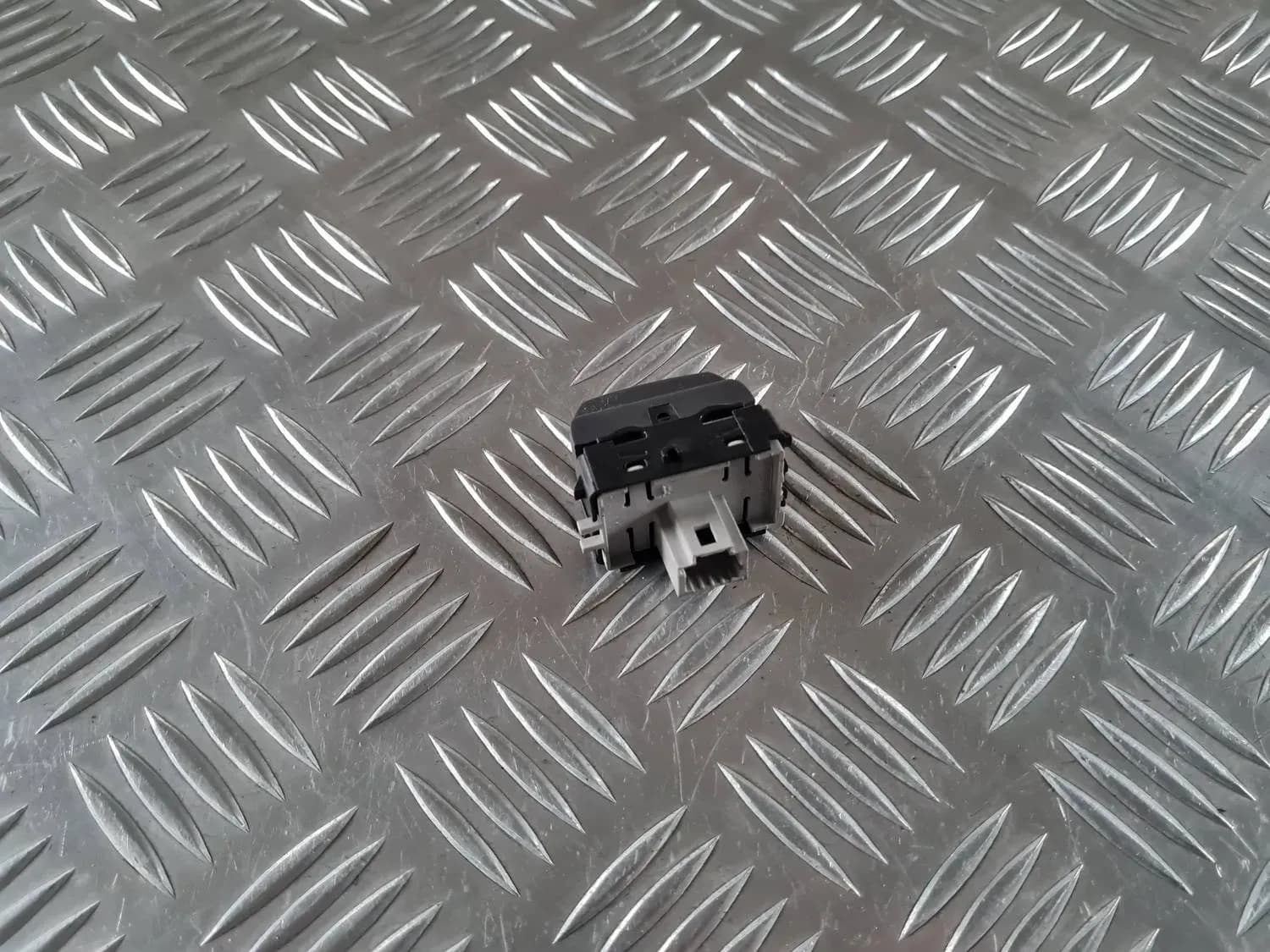 Tlačítko pro nastavení jasu světla RENAULT SCENIC III 2011 - foto 2