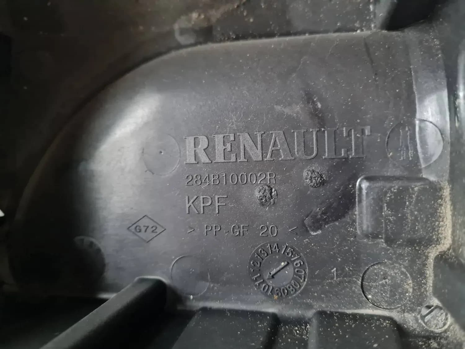 Pojistková reléová skříňka RENAULT SCENIC III 2011 - foto 5