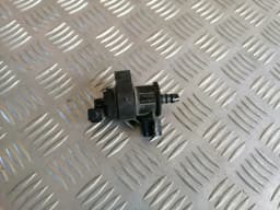Elektromagnetický vakuový ventil VOLVO S80 2004