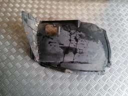 Levý přední vnitřní blatník BMW 1 E87 2007 GRAPHITE